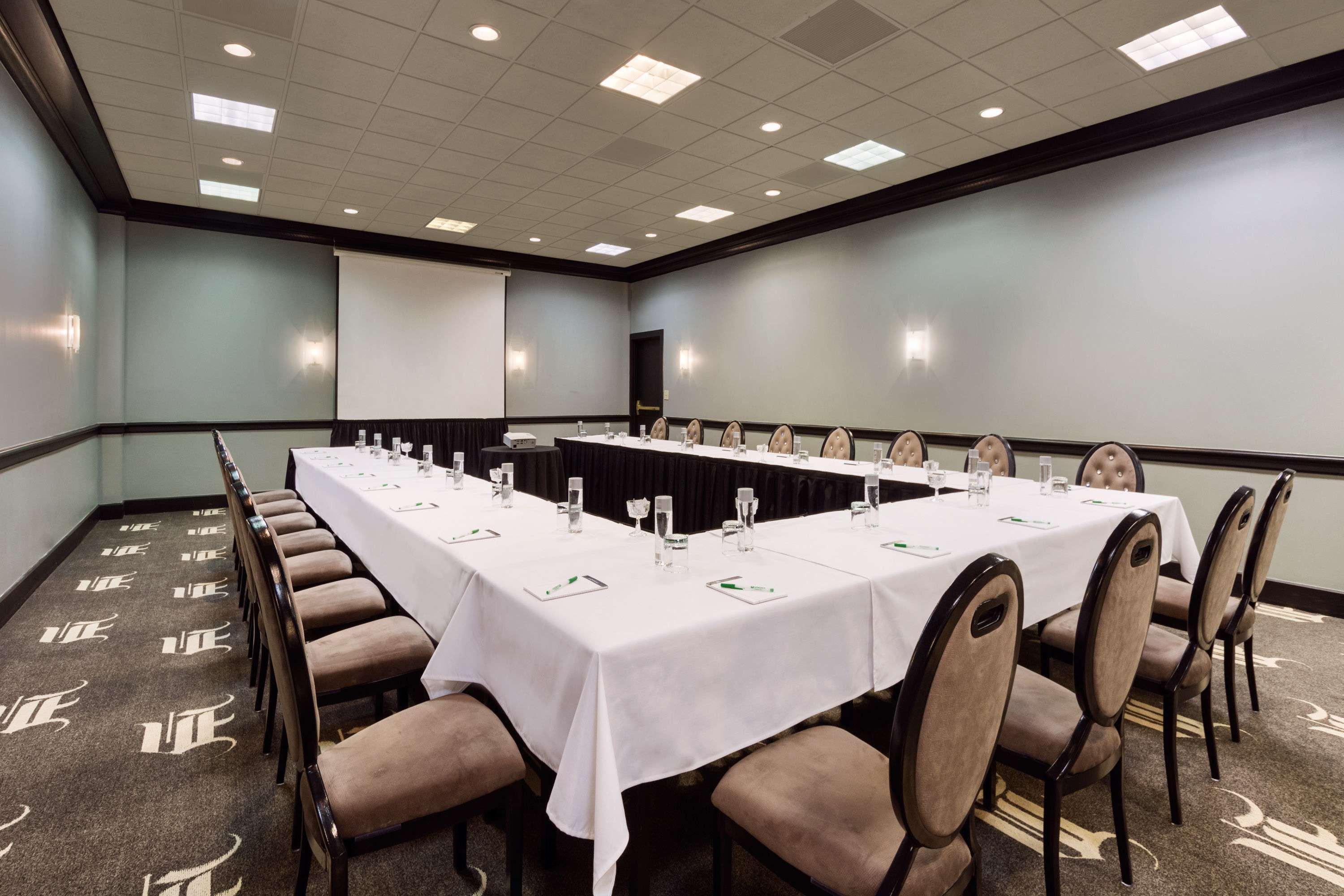 Wyndham Garden Dallas North Farmers Branch Dış mekan fotoğraf